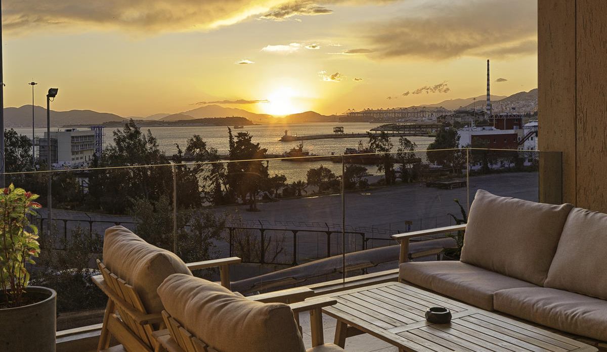 Sea View Garden Suites